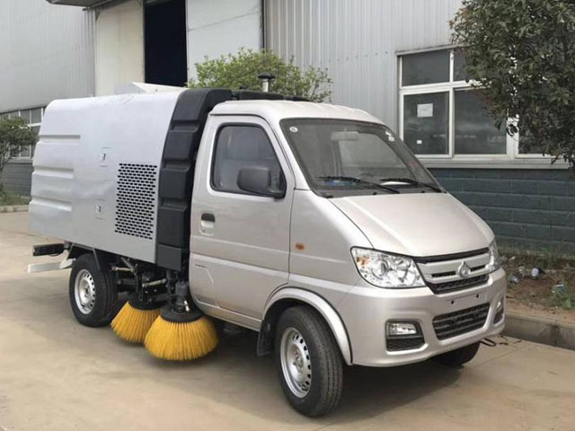 長(zhǎng)安國(guó)六掃路車(chē)圖片2