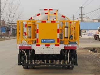 國四東風(fēng)福瑞卡雙排座瀝青灑布車 國四東風(fēng)福瑞卡雙排座瀝青灑布車