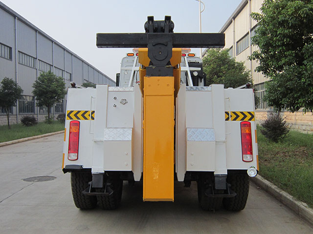重汽豪沃單橋拖吊聯(lián)體清障車(chē)圖片3