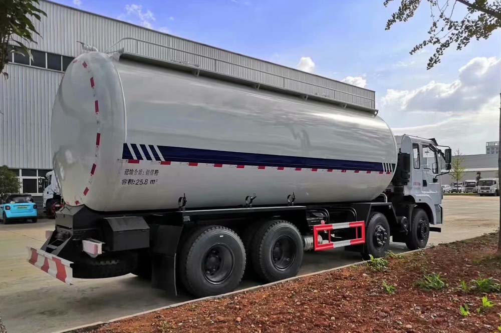 東風(fēng)國五隨專25方粉塵物料散裝水泥運輸車圖片5